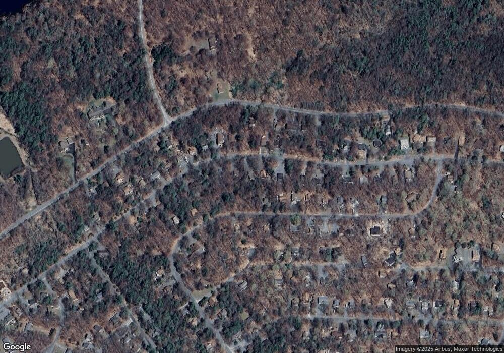 42 Wallenpaupack Dr, Lake Ariel, PA 18436 - photo 1