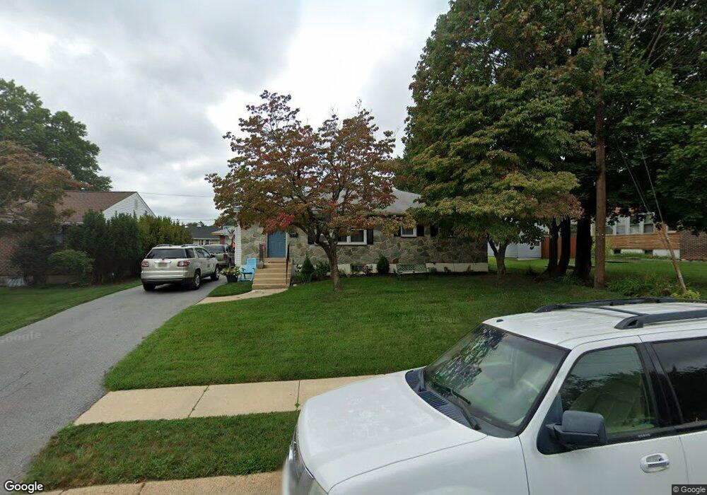 307 S Dupont Rd, Newport, DE 19804 - photo 1