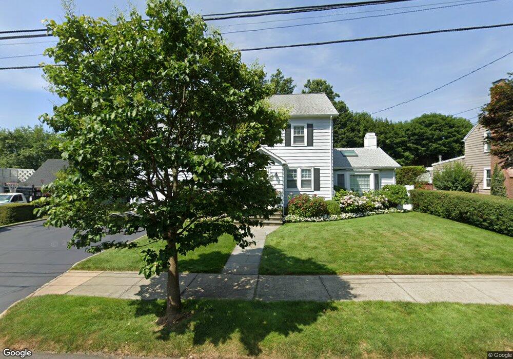 18 Ludlow Manor, Norwalk, CT 06855 - photo 1