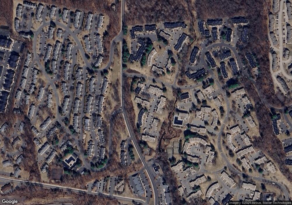 5 Hemlock Ct, Cromwell, CT 06416 - photo 1