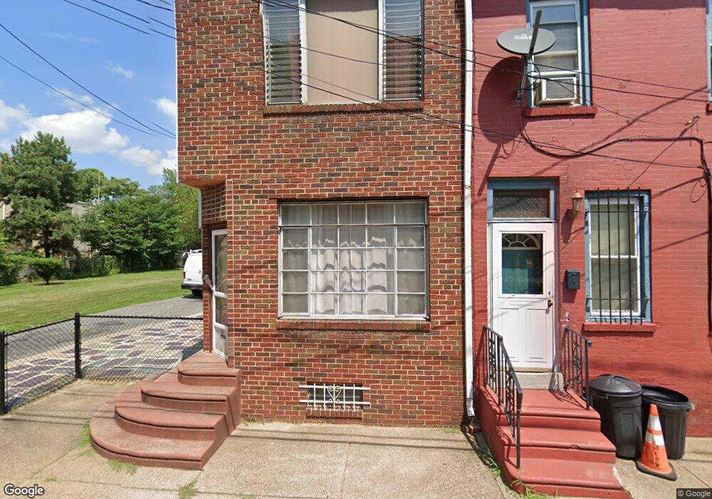 739 Cherry St, Camden, NJ 08103 - photo 1