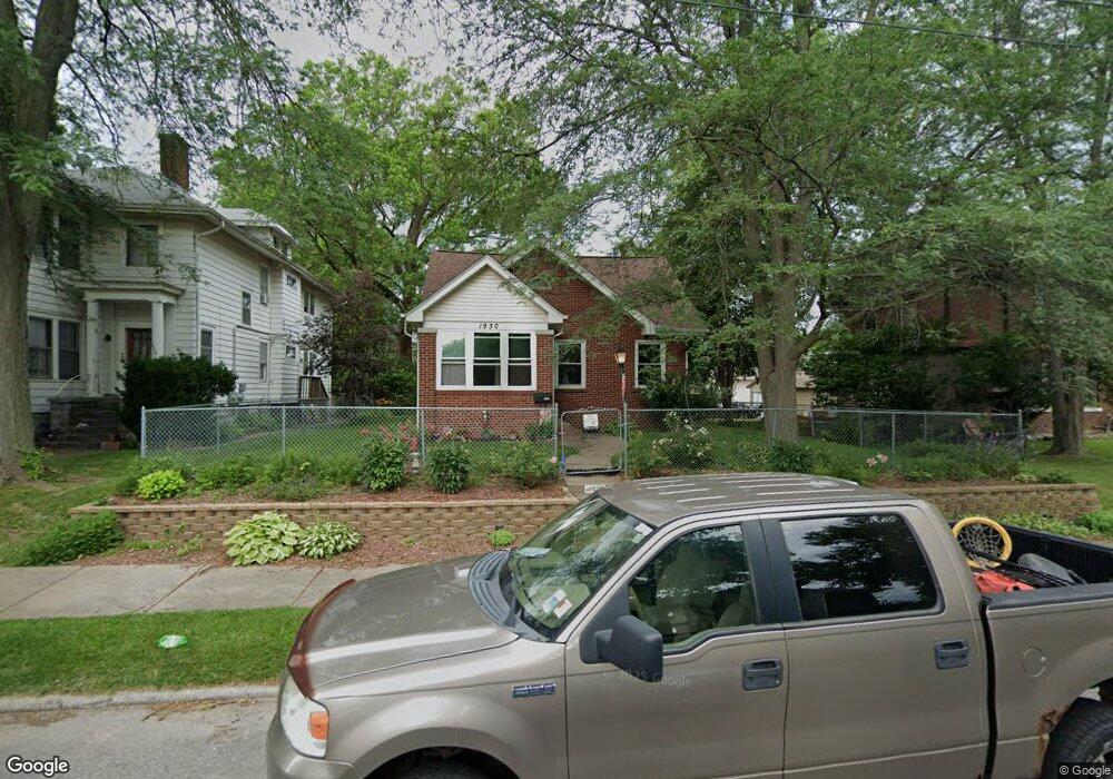 1930 Pershing Ave, Davenport, IA 52803 - photo 1