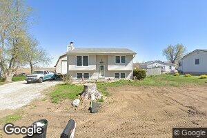 909 Reuel Ave, Kellogg, IA 50135