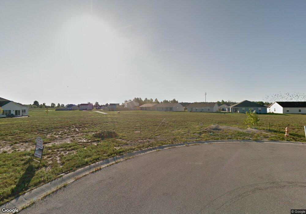 8006 Queenboro Ct, Fort Wayne, IN 46835 - photo 1