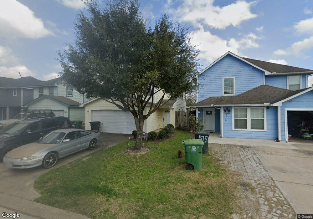 511 Firnat St, Houston, TX 77022 - photo 1