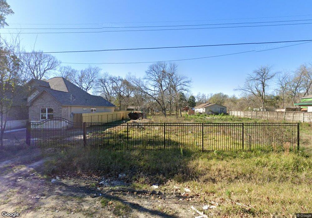 7209 Hoffman St, Houston, TX 77028 - photo 1
