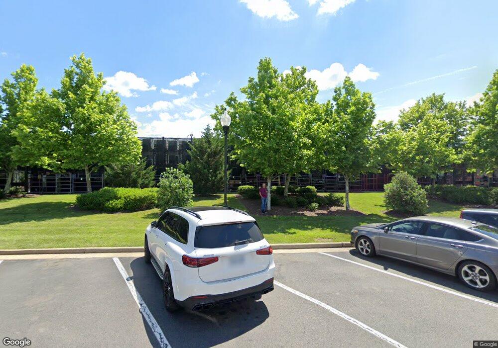 24970 Riding Plaza, Chantilly, VA 20152 - photo 1