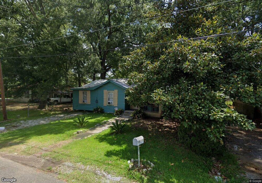 330 Dulles St, Eunice, LA 70535 - photo 1