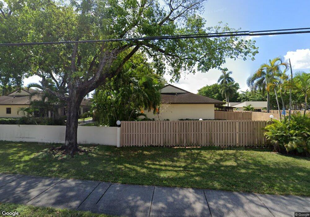 unlisted-address, Davie, FL 33317 - photo 1