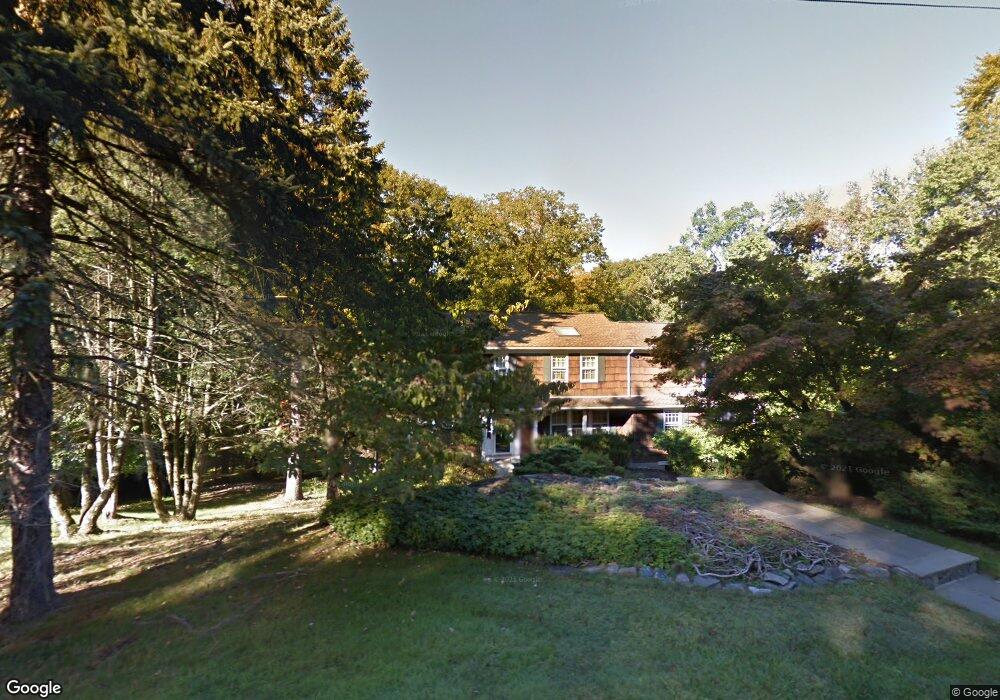 339 Cedar Dr W, Briarcliff Manor, NY 10510 - photo 1