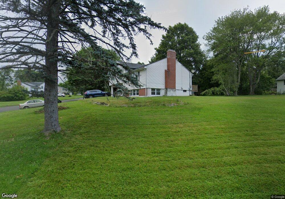 2 Sycamore Rd, Bloomfield, CT 06002 - photo 1