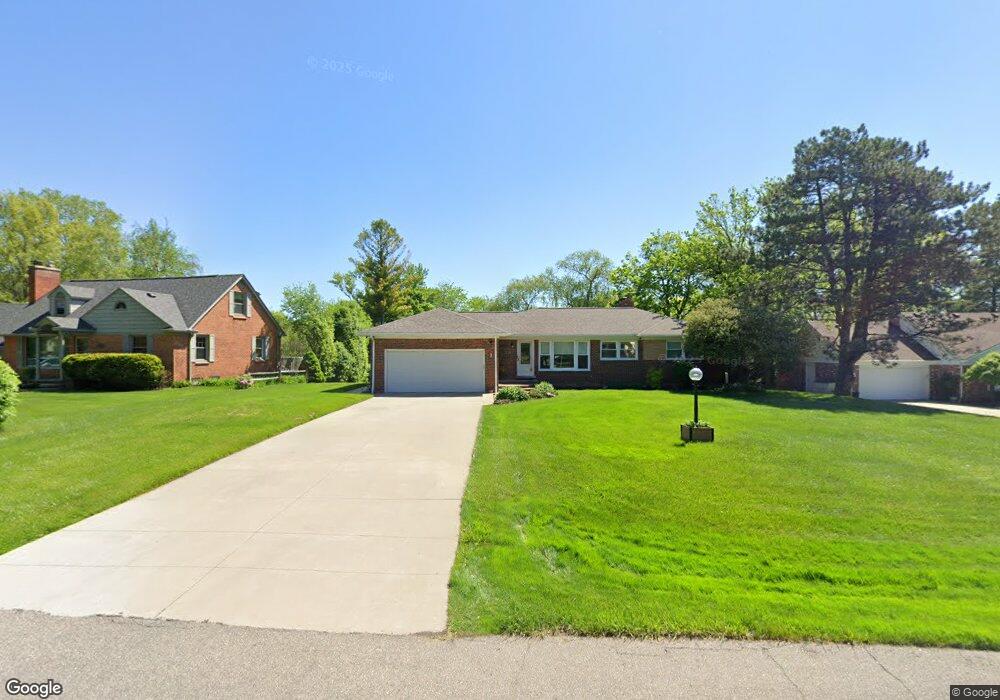 2919 Colonial Trail, Bloomfield Hills, MI 48304 - photo 1