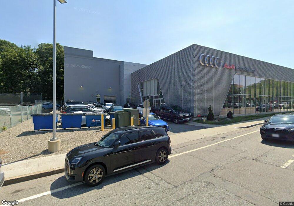 17 E Milton Rd unit 3, Brookline, MA 02445 - photo 1