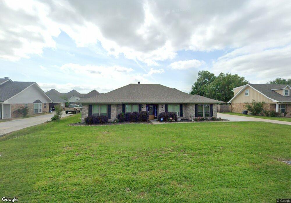 4700 W Quail Hollow Dr, Lake Charles, LA 70605 - photo 1