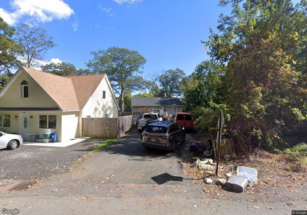 192 Tanglewylde Rd, Lake Peekskill, NY 10537 - photo 1