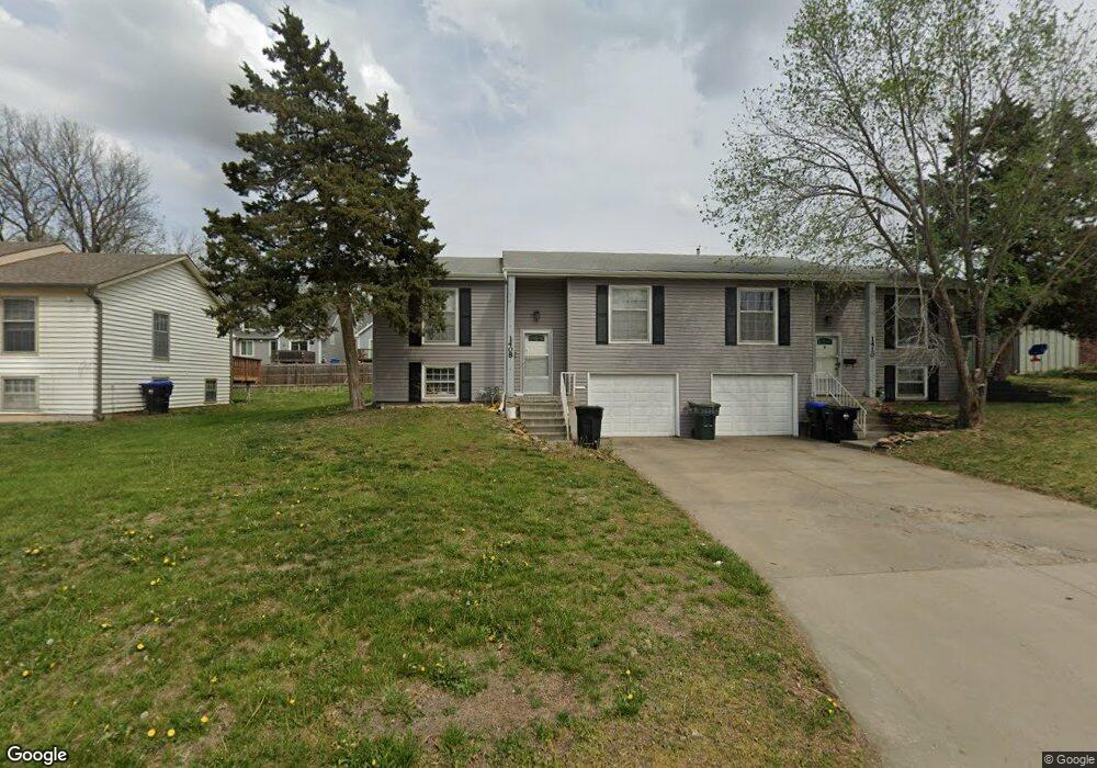 1408 SW Mcalister Ave, Topeka, KS 66604 - photo 1