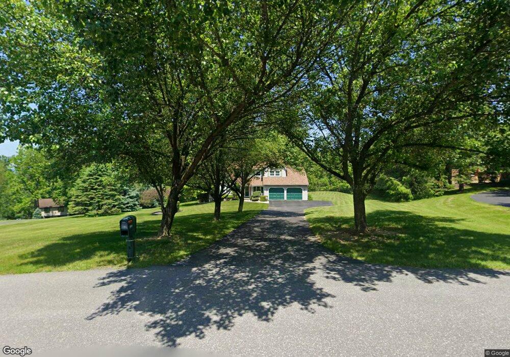 6835 Bruce Ln, Slatington, PA 18080 - photo 1