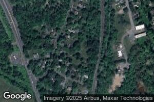 31 Holland Rd, Far Hills, NJ 07931