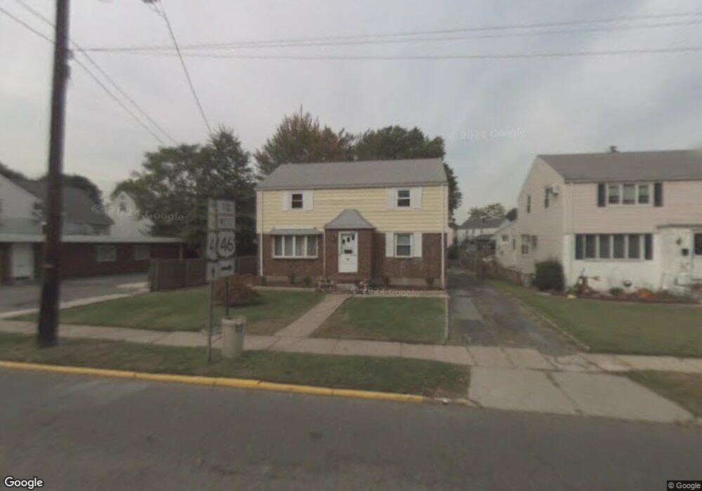 567 Boulevard, Hasbrouck Heights, NJ 07604 - photo 1