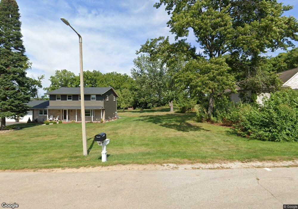 5600 Winsome Way, Fitchburg, WI 53575 - photo 1