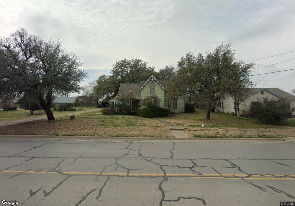 208 S Bowie Dr, Weatherford, TX 76086 - photo 1