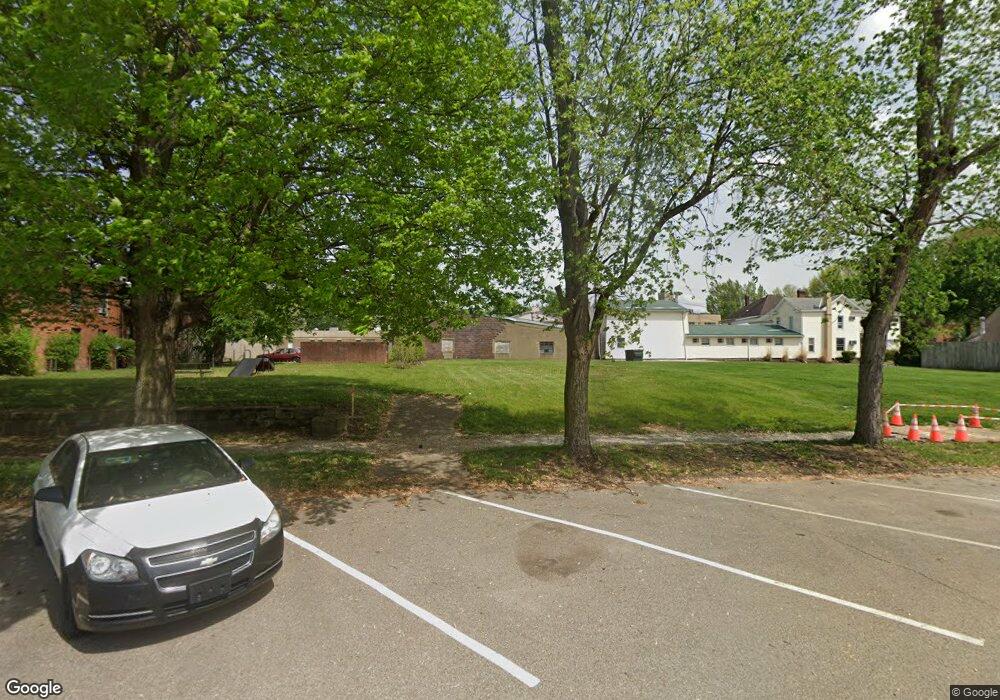 228 N 3rd St, Coshocton, OH 43812 - photo 1