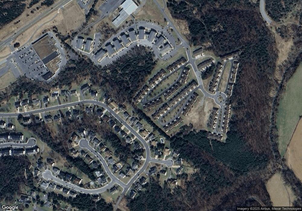 106 Tyler Circle F-3 unit F-3, Strasburg, VA 22657 - photo 1