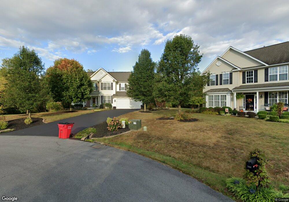 483 Shannon Dr N, Greencastle, PA 17225 - photo 1