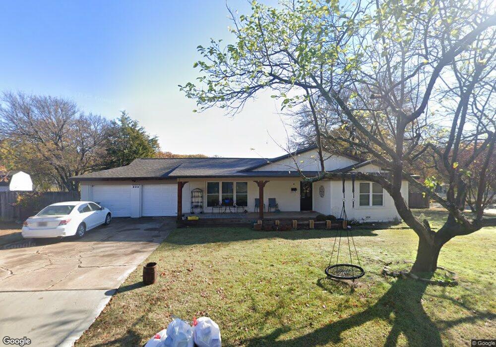 900 Lee Dr, Bedford, TX 76022 - photo 1