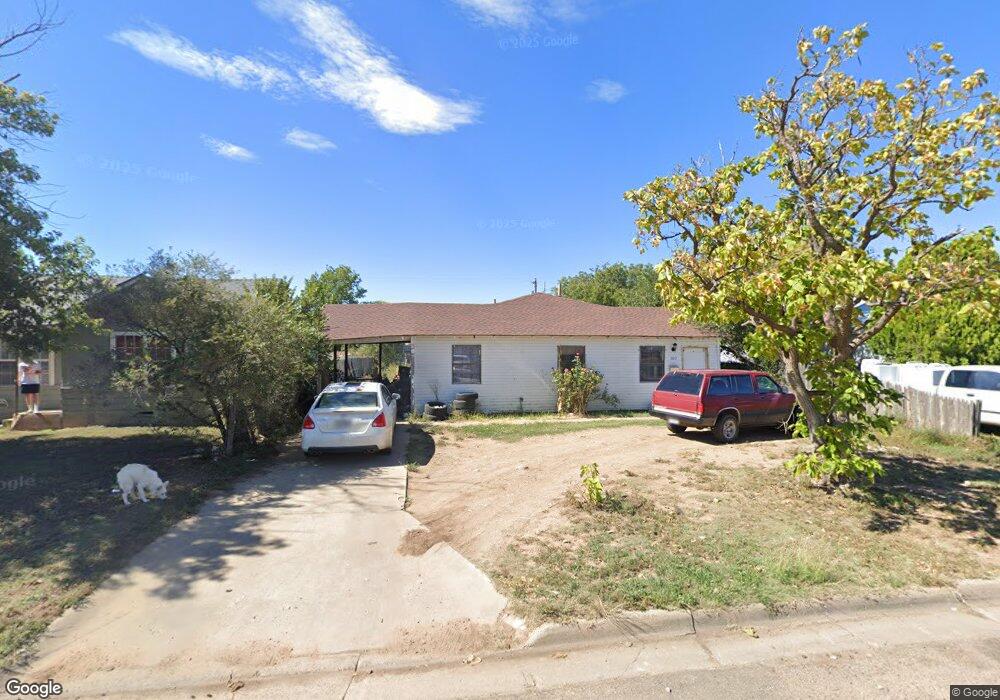 603 Spruce Ave, Dumas, TX 79029 - photo 1