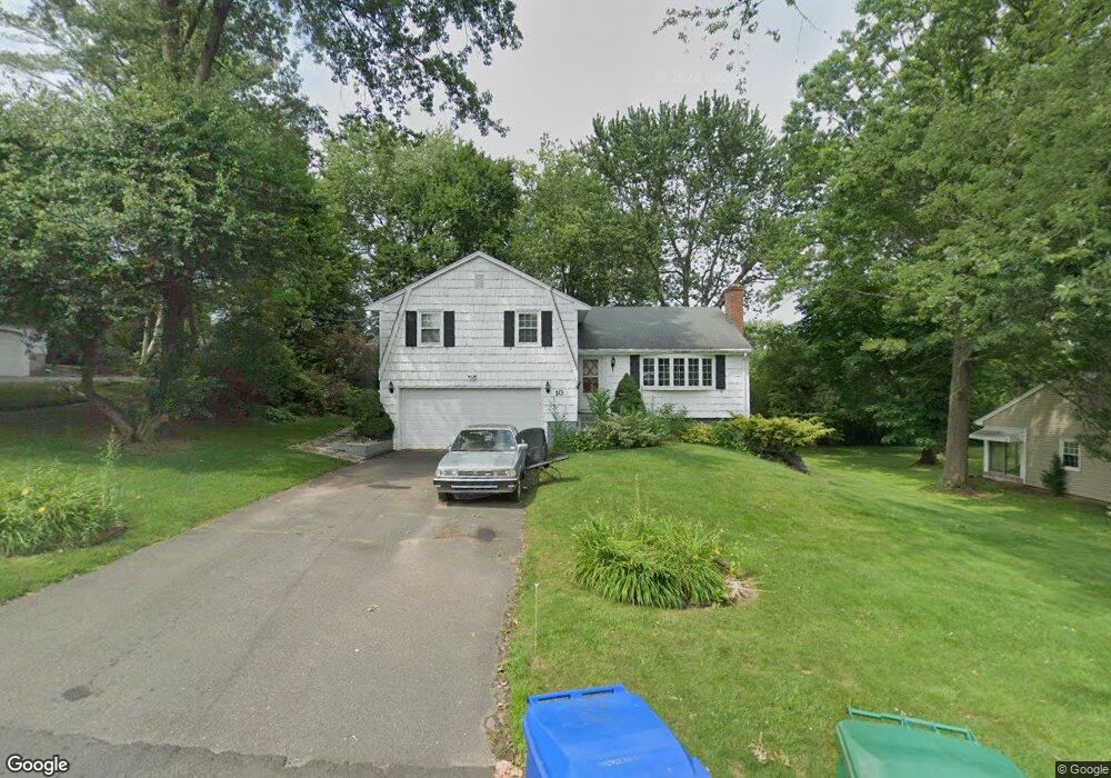 10 Downing Cir, Bloomfield, CT 06002 - photo 1