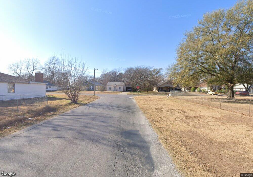 24 Monroe St NW, Ardmore, OK 73401 - photo 1