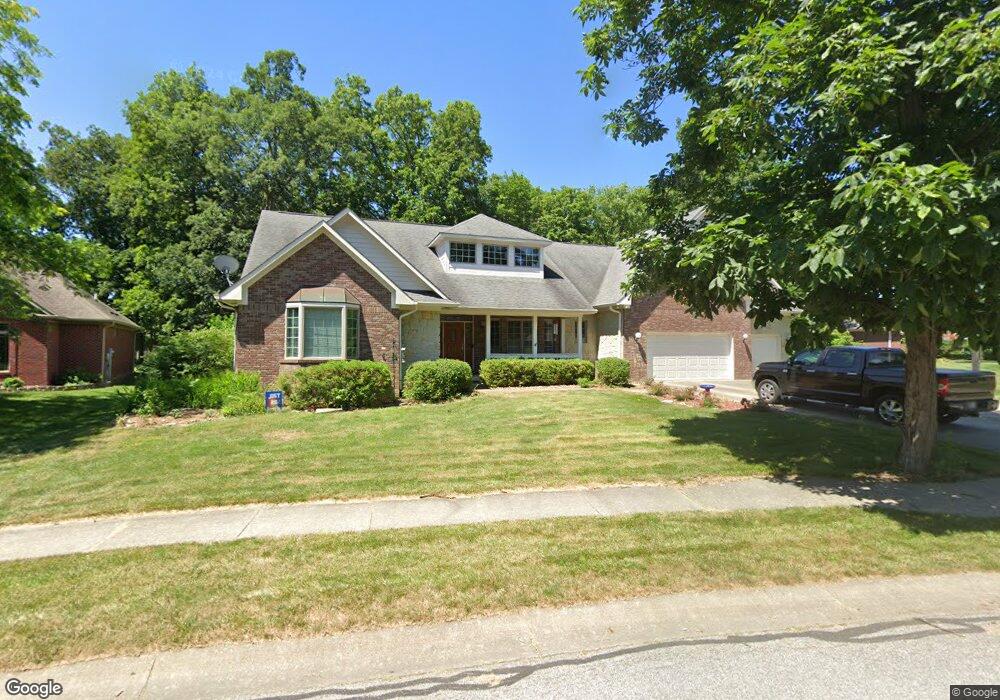 5280 Oakbrook Dr, Plainfield, IN 46168 - photo 1