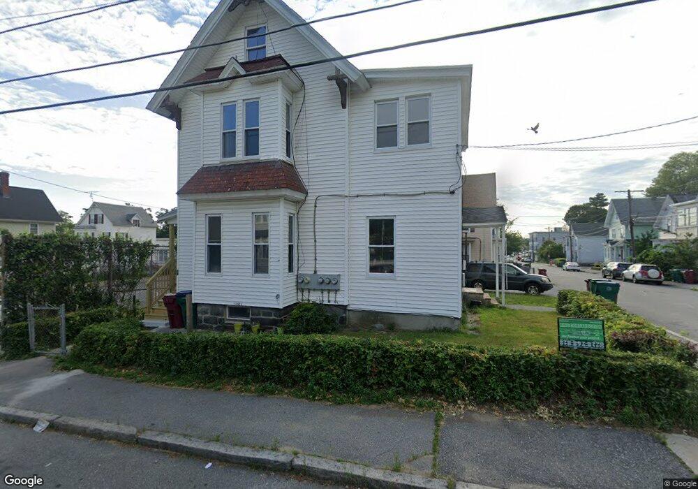 54 Dover St unit 54, Lowell, MA 01851 - photo 1