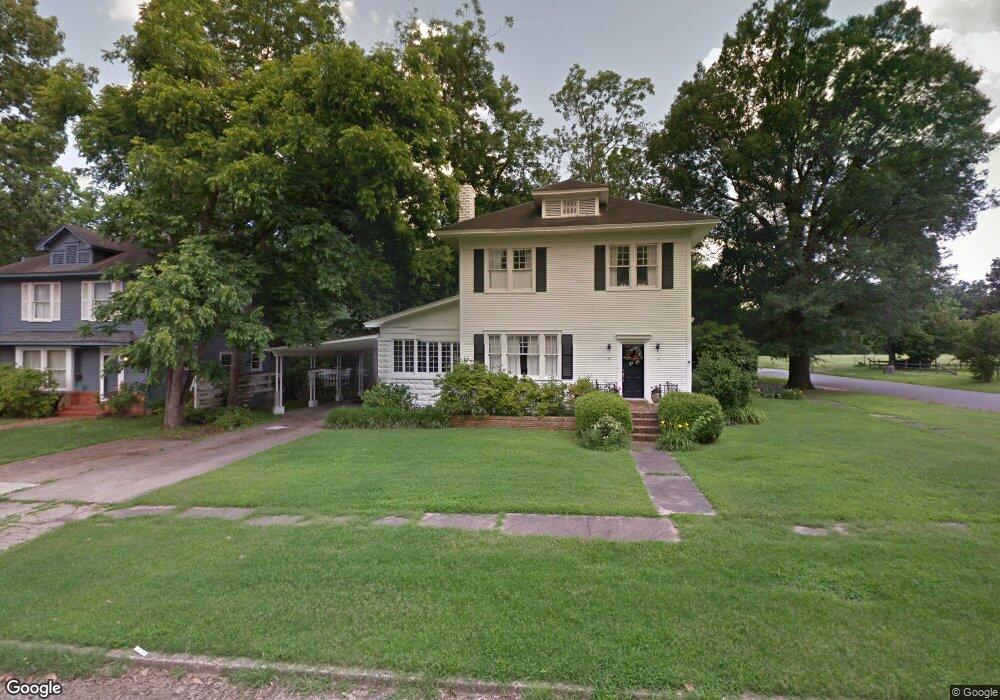 311 W 7th St, Stuttgart, AR 72160 - photo 1