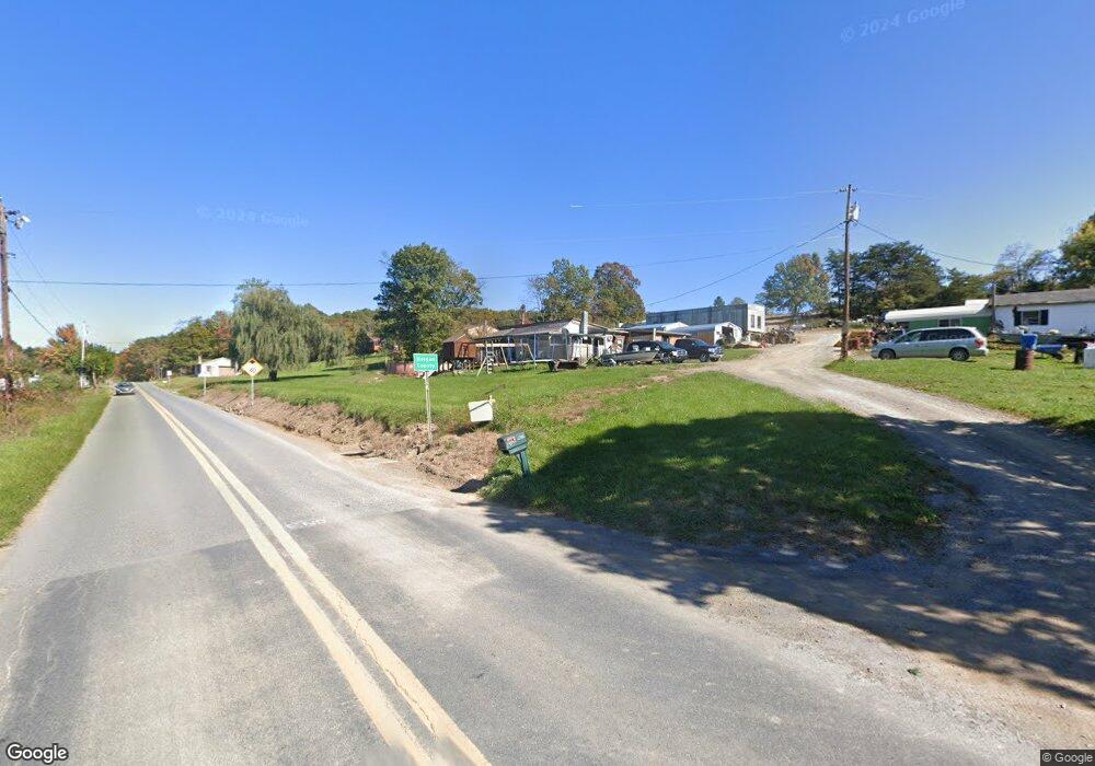 1602 Reynolds Rd, Cross Junction, VA 22625 - photo 1