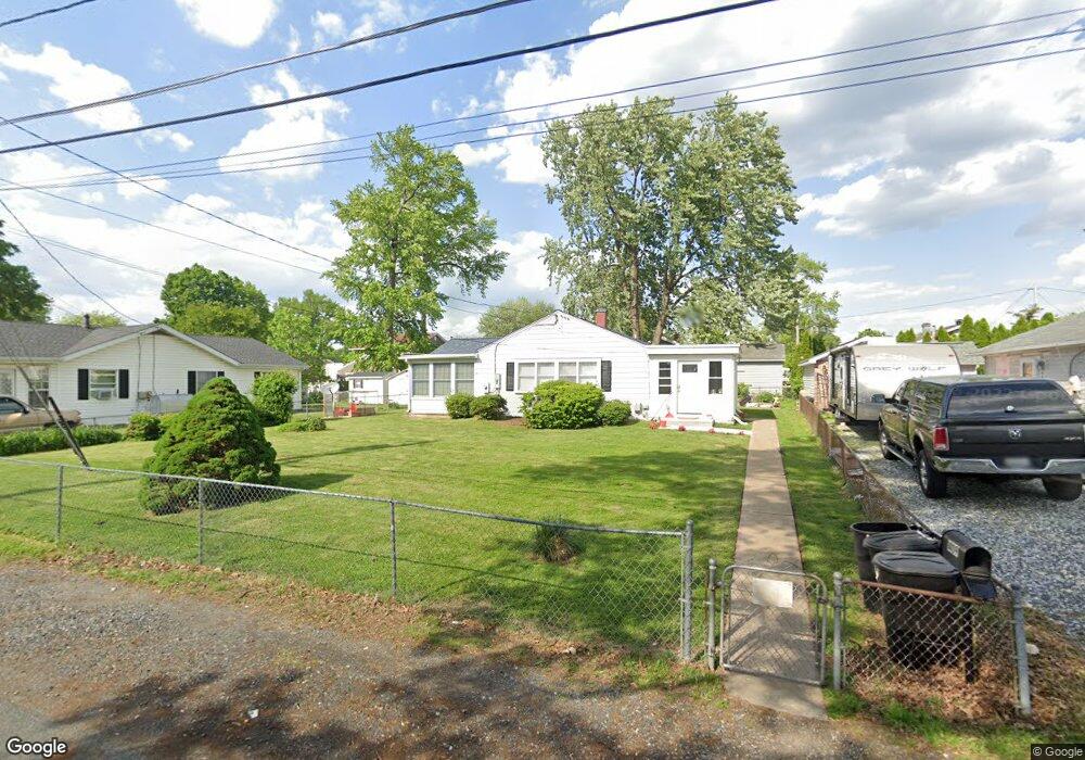 1409 Fourth Rd, Middle River, MD 21220 - photo 1