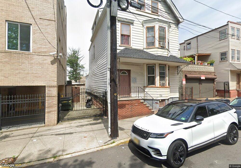 163 Jefferson St, Newark, NJ 07105 - photo 1