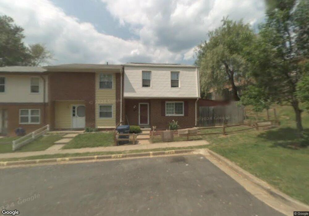 127 Oak Dr, Stafford, VA 22554 - photo 1