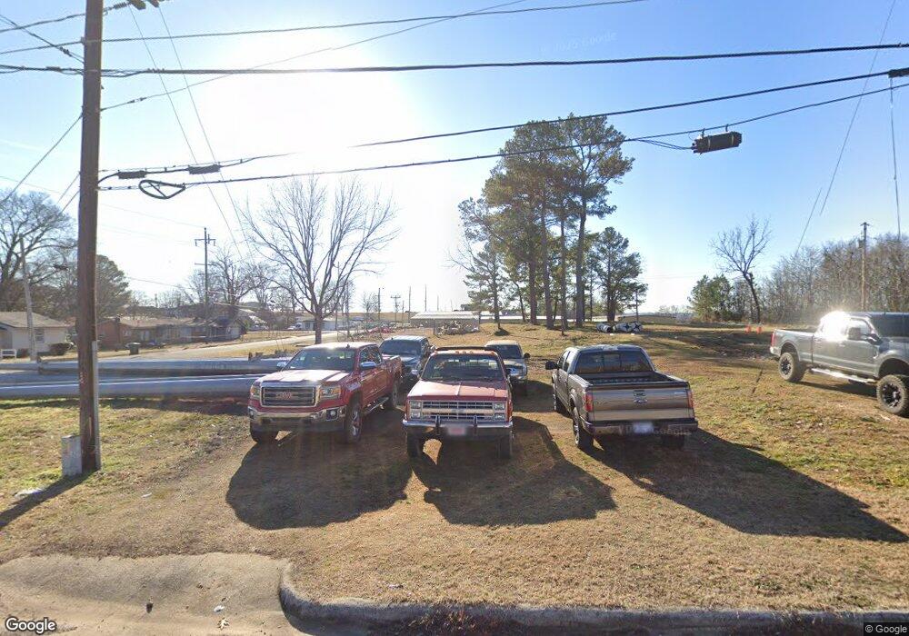 622 E Reeder St, Florence, AL 35630 - photo 1