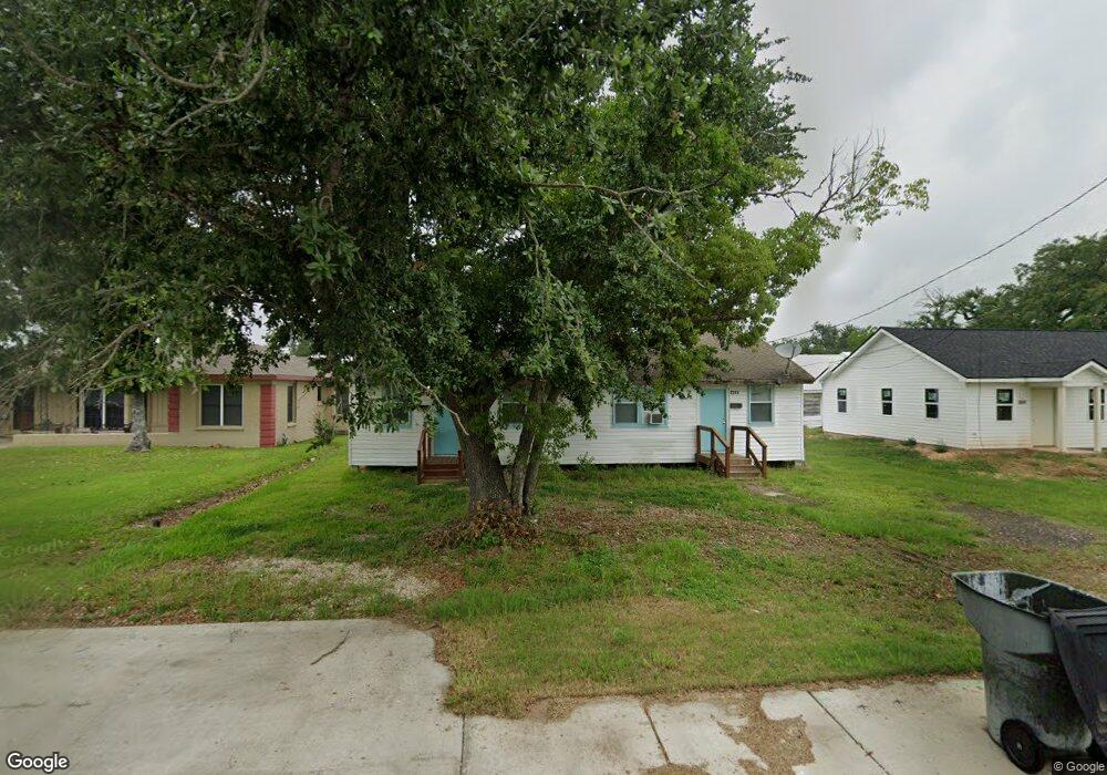2315 2nd St, Lake Charles, LA 70601 - photo 1