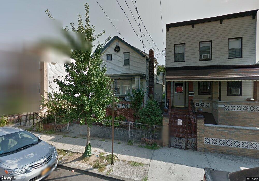 125 Lincoln Ave, Brooklyn, NY 11208 - photo 1