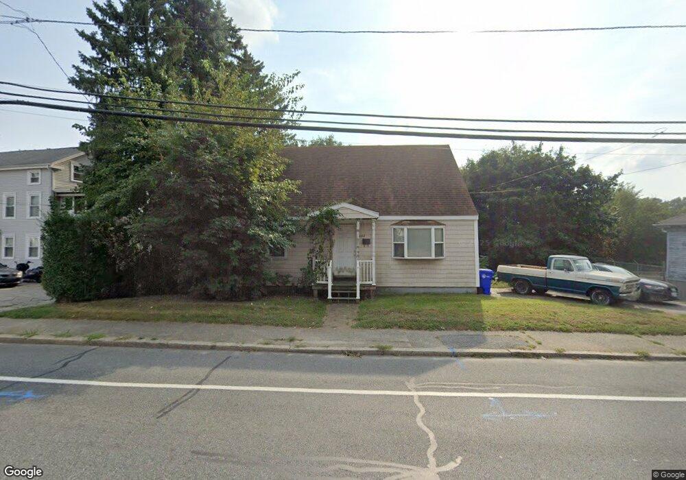 682 Manton Ave, Providence, RI 02909 - photo 1