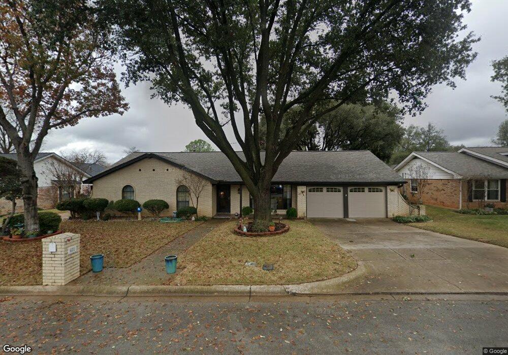 421 Circleview Dr S, Hurst, TX 76054 - photo 1