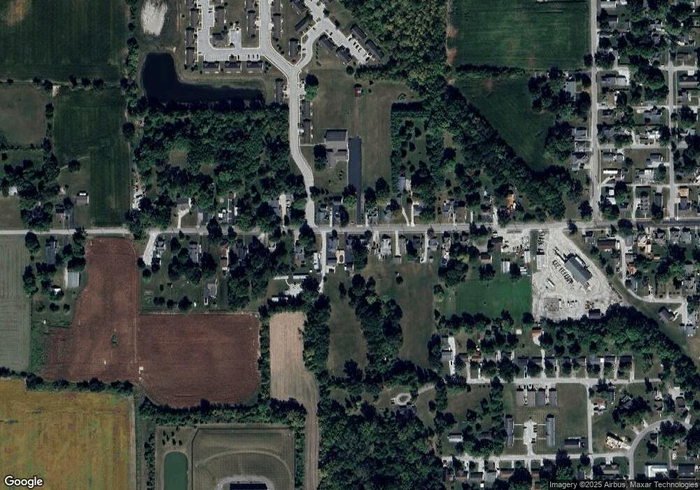 706 W 2nd St, Sheridan, IN 46069 - photo 1