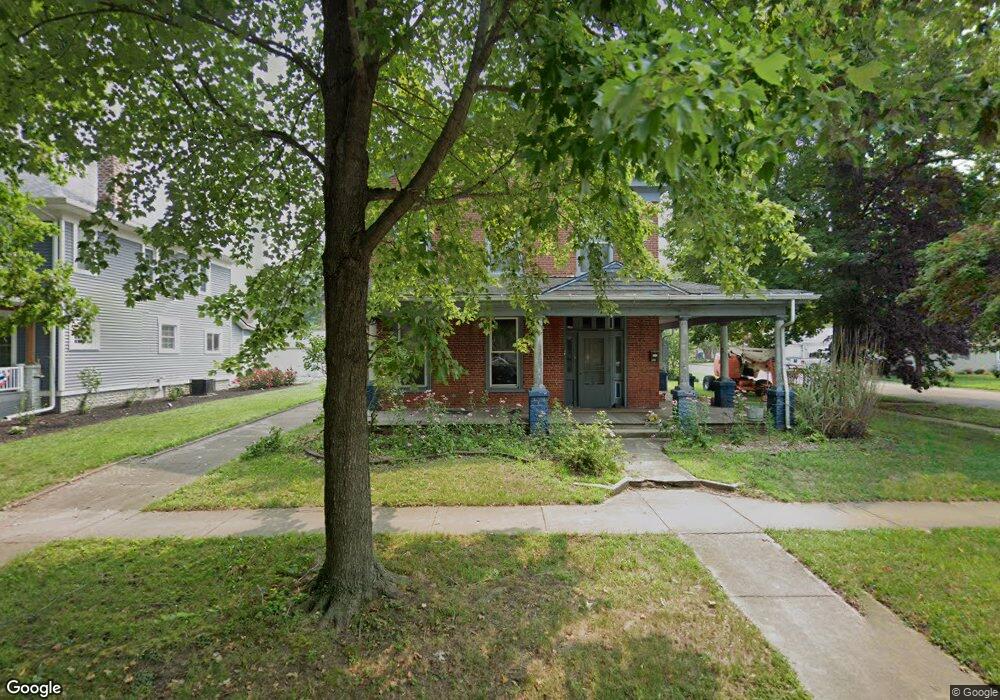 802 4th St, Covington, IN 47932 - photo 1