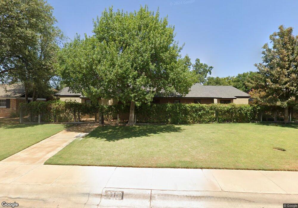 2216 Cimmaron Dr, Midland, TX 79705 - photo 1