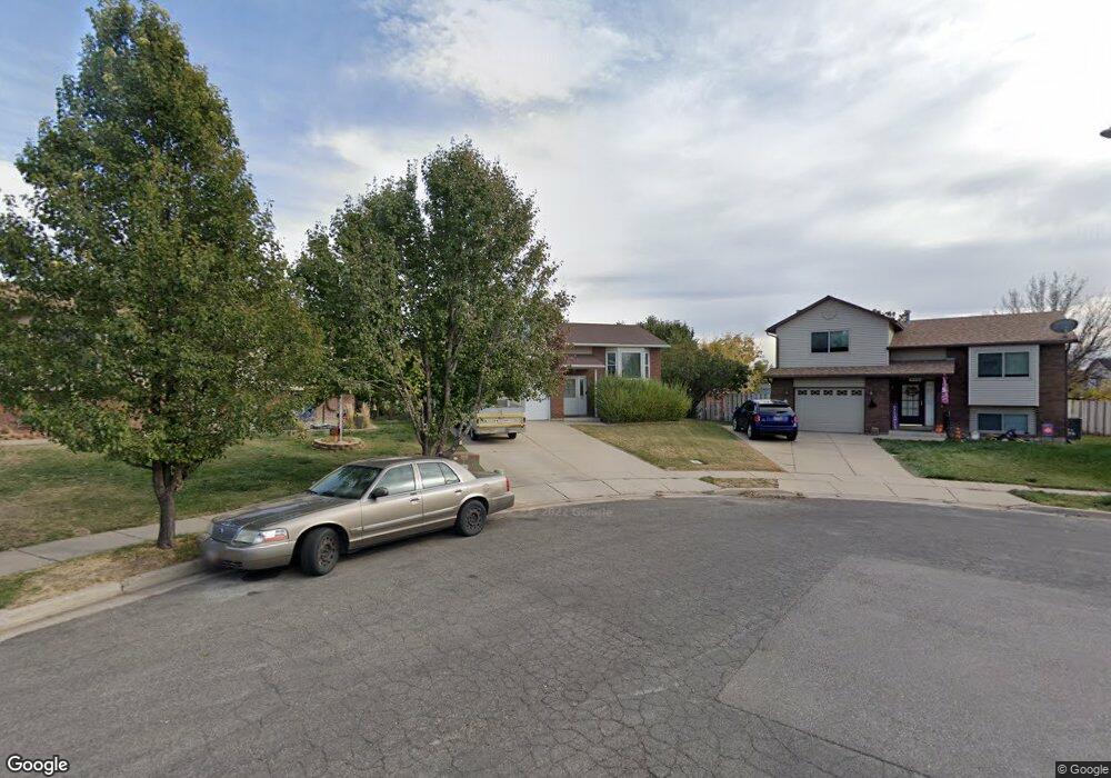 77 N 400 W, Clearfield, UT 84015 - photo 1