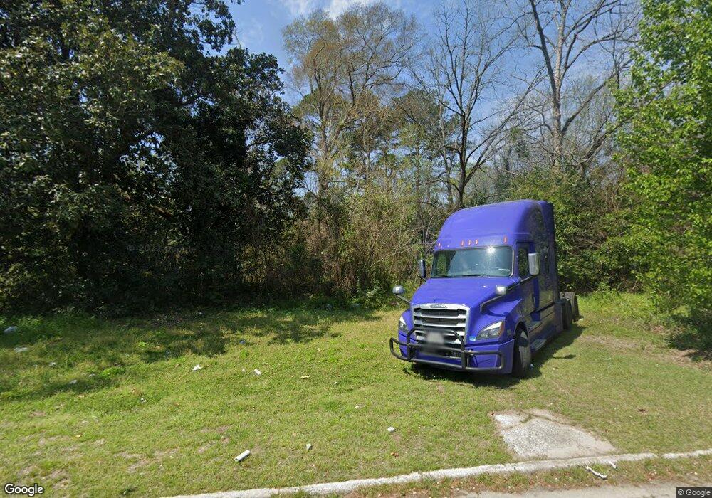 1521 Wellworth Ave, Macon, GA 31204 - photo 1