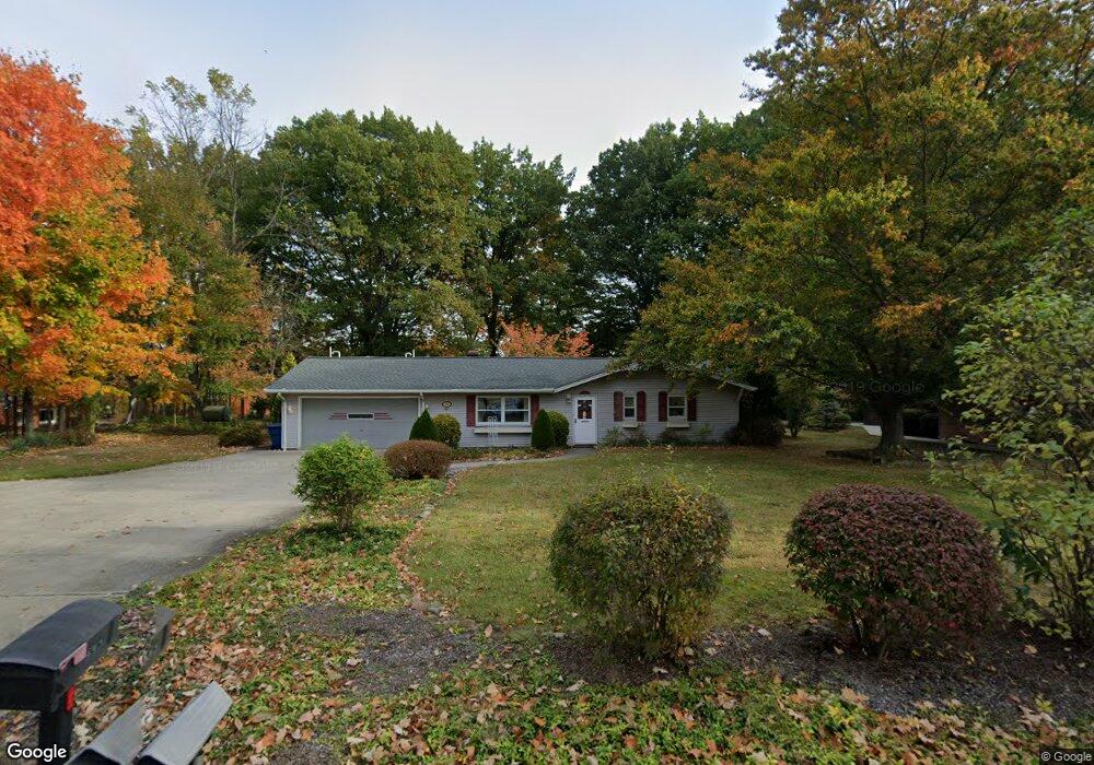 664 Barrett Rd, Berea, OH 44017 - photo 1